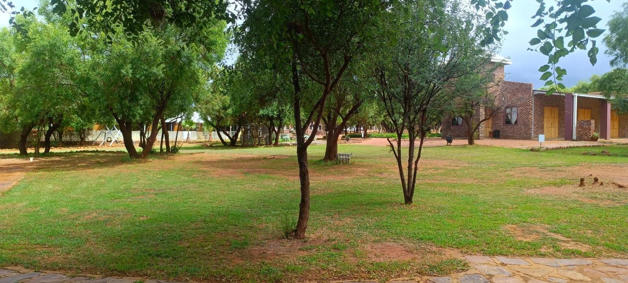 Kareespruit Game Ranch & Guest House Zeerust ภายนอก รูปภาพ
