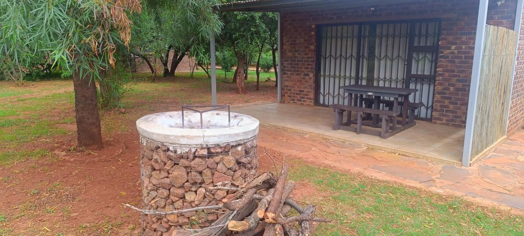 Kareespruit Game Ranch & Guest House Zeerust ภายนอก รูปภาพ