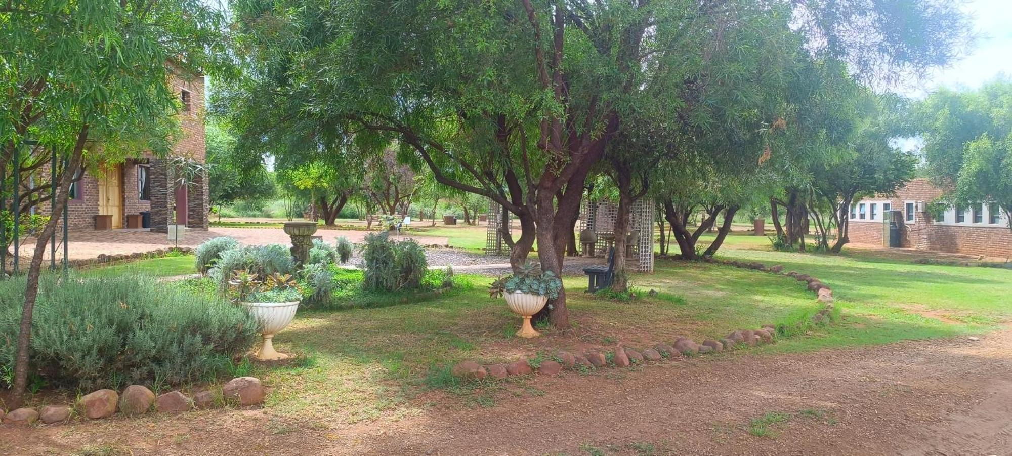 Kareespruit Game Ranch & Guest House Zeerust ภายนอก รูปภาพ